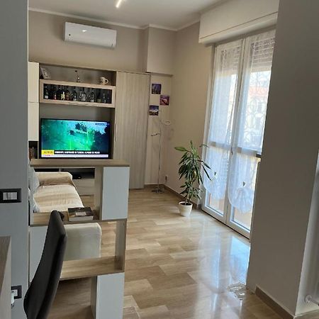 Апартаменти Cini Infinity House Чинізелло-Бальсамо Екстер'єр фото